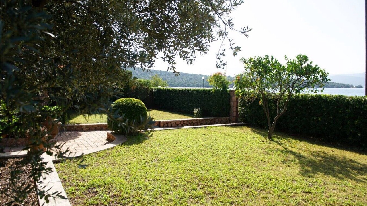 Photo of Outdoor in Korfos