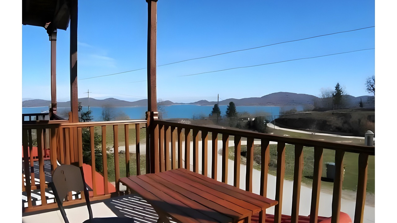 Photo of Outdoor in Lake Plastiras