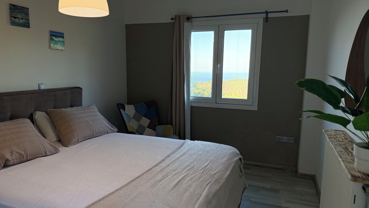 Photo of Bedroom in Armenistis