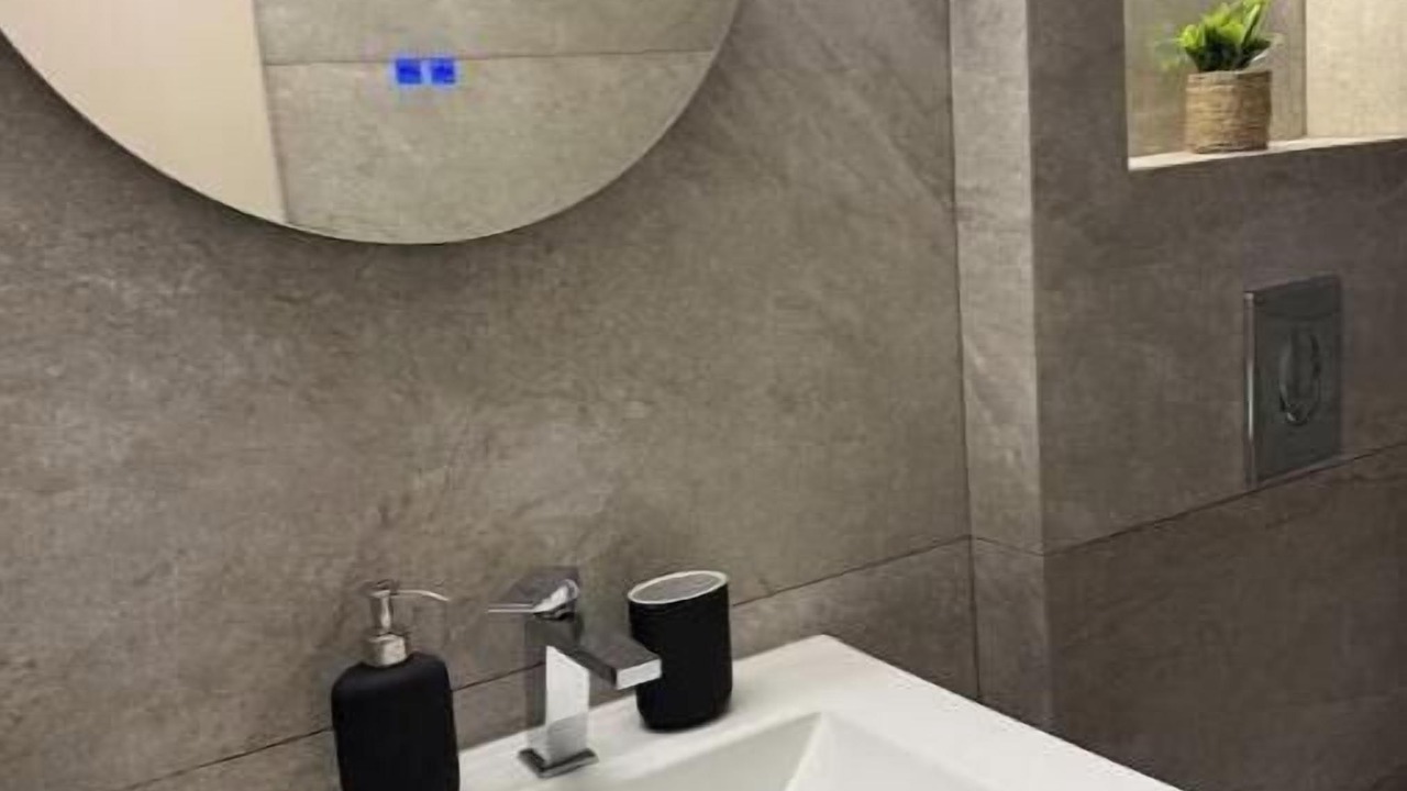 Photo of Bathroom in Nea Smirni