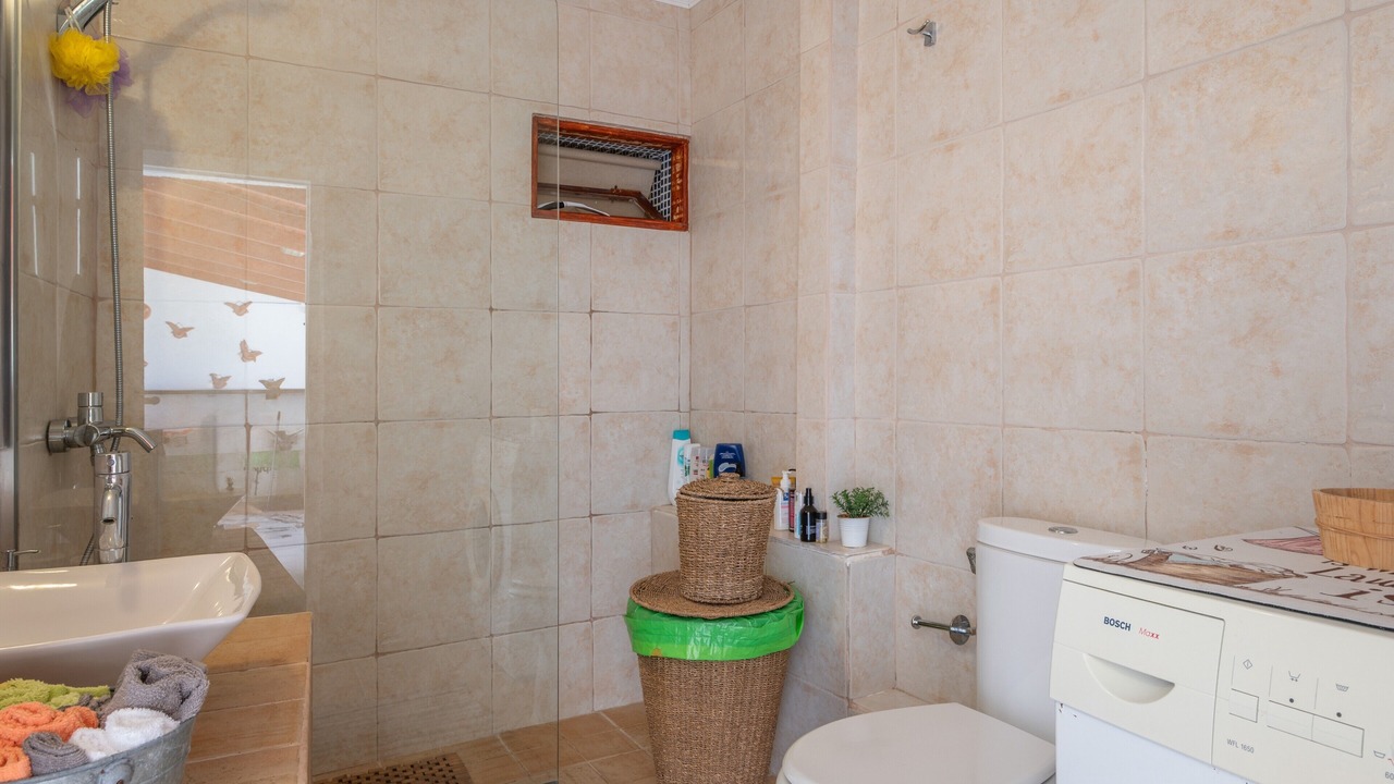 Photo of Bathroom in Kato Diminio