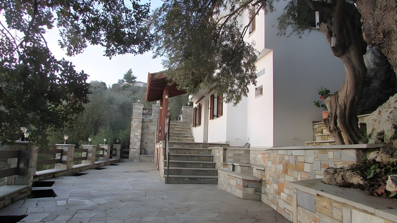 Photo of Outdoor in Kali Vrysi