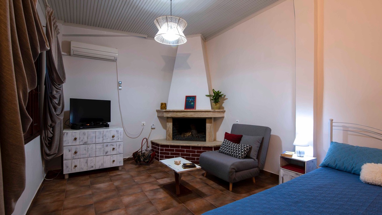 Photo of Bedroom in Volos City Centre