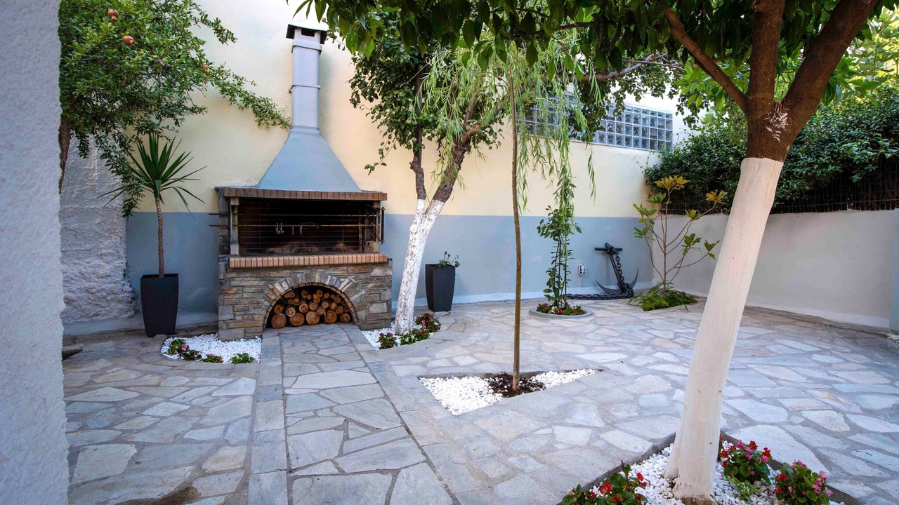 Photo of Patio Balcony in Volos City Centre