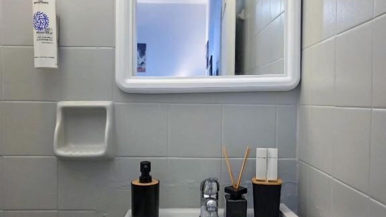 Photo of Bathroom in Vothon