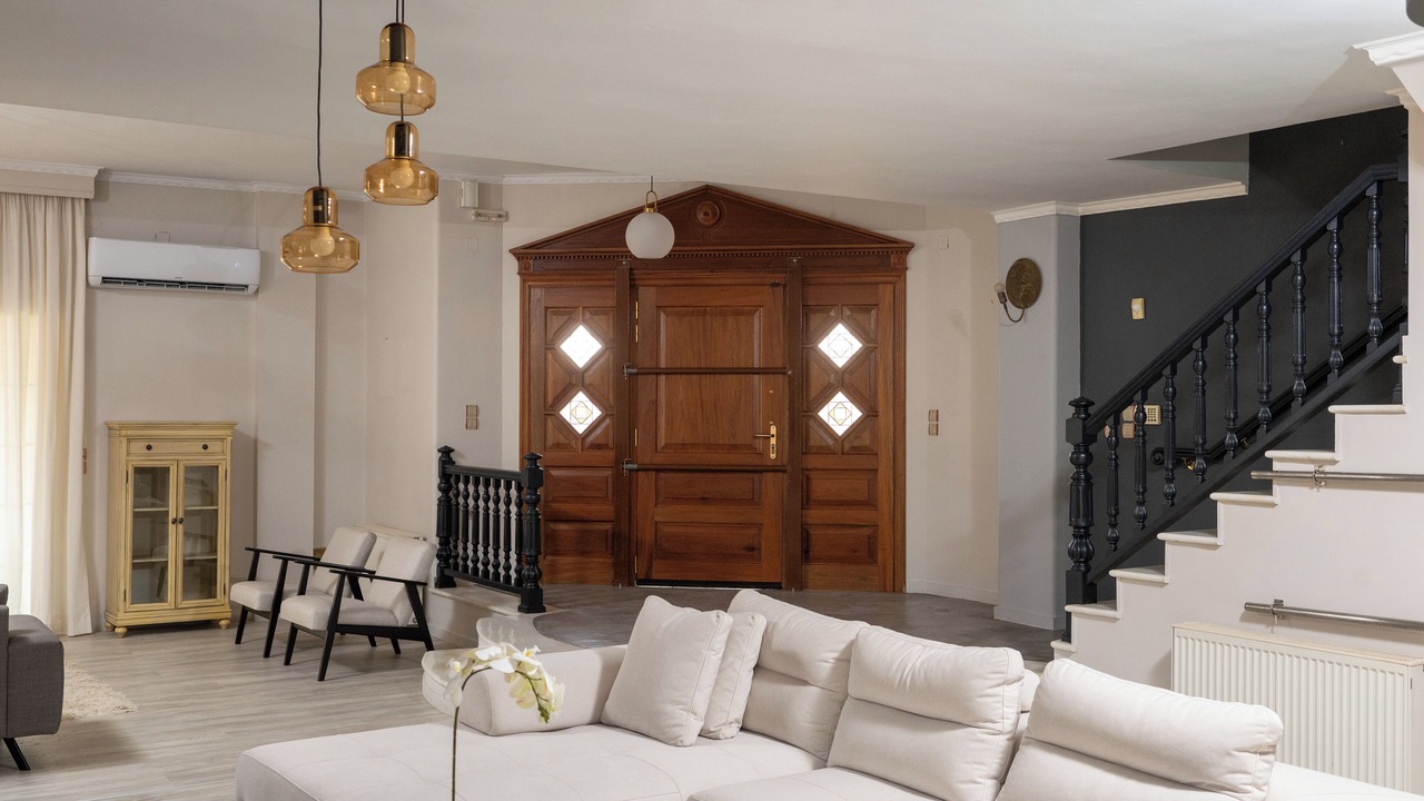 Photo of Livingroom in Aigialeia