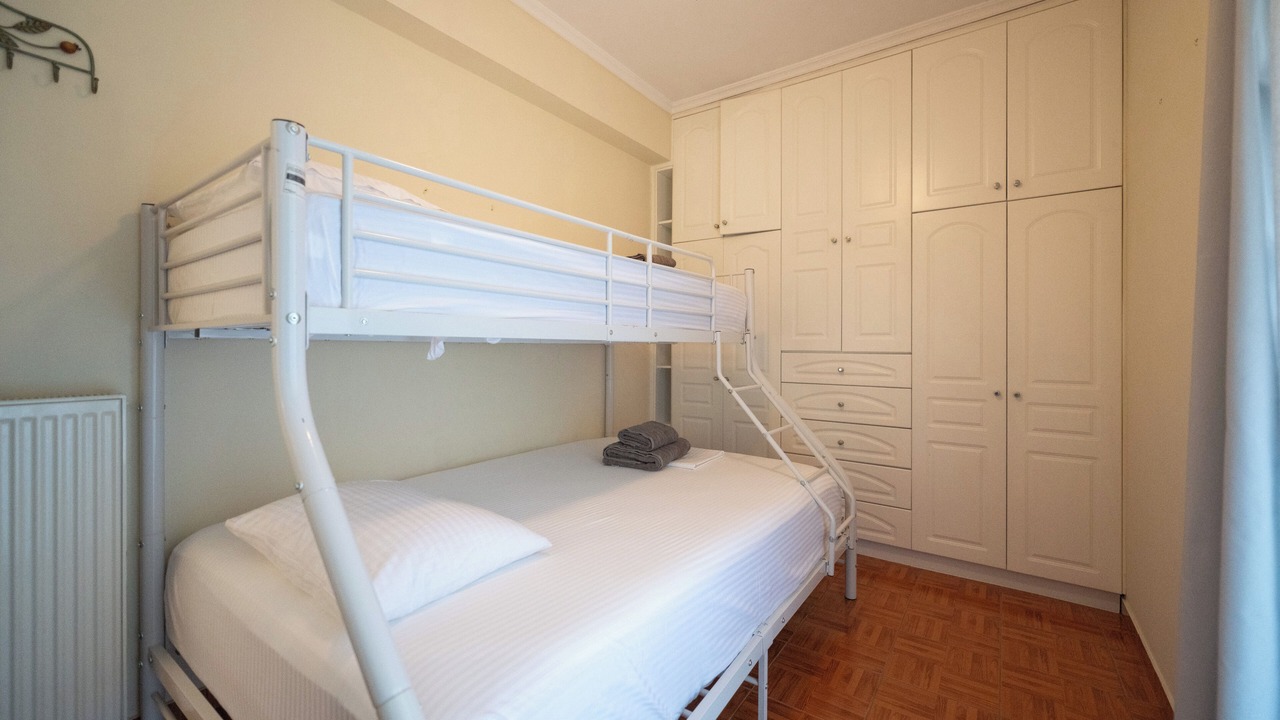 Photo of Bedroom in Aigialeia