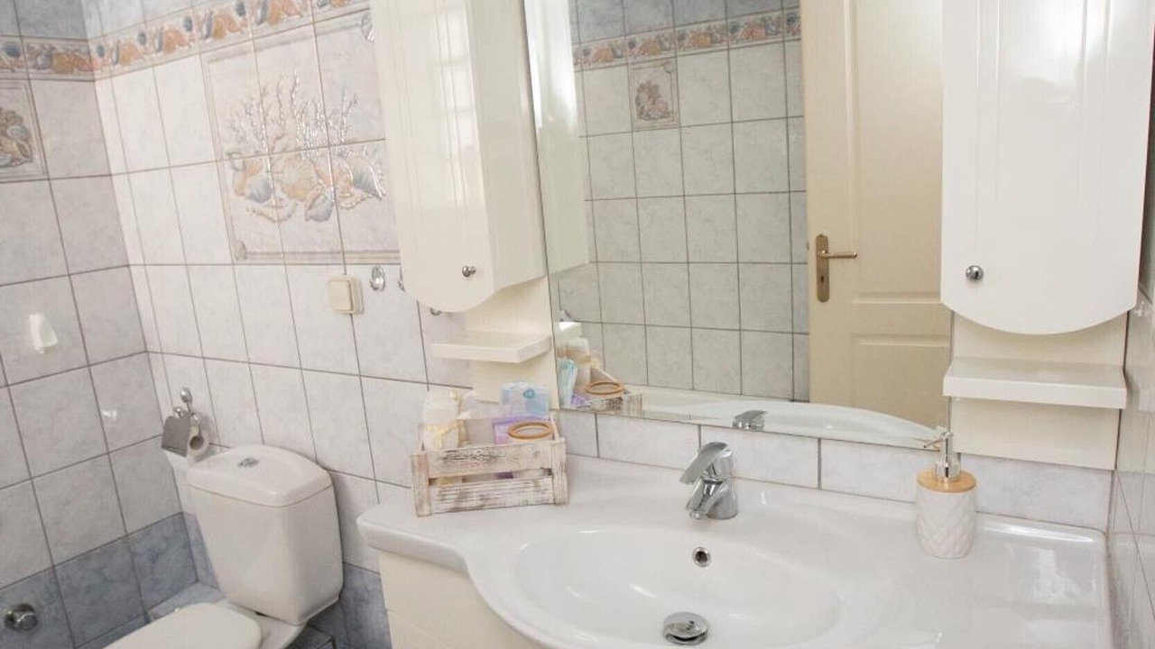 Photo of Bathroom in Gravia