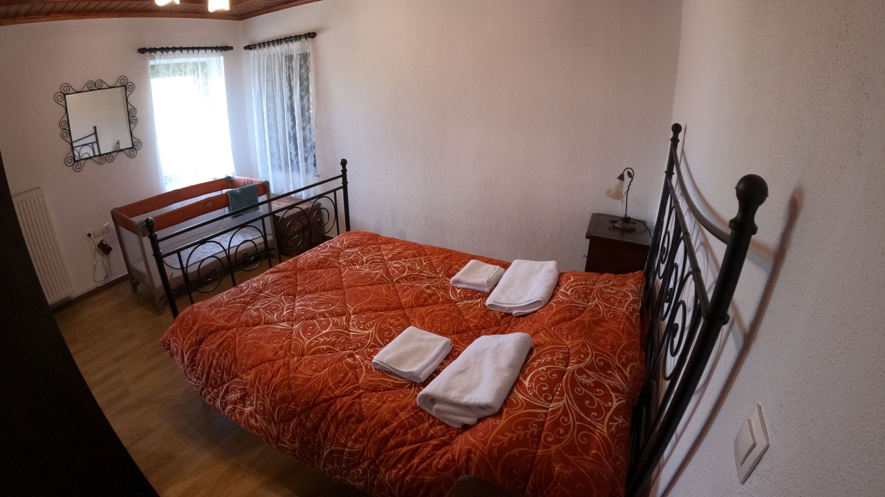 Photo of Bedroom in Mavromati