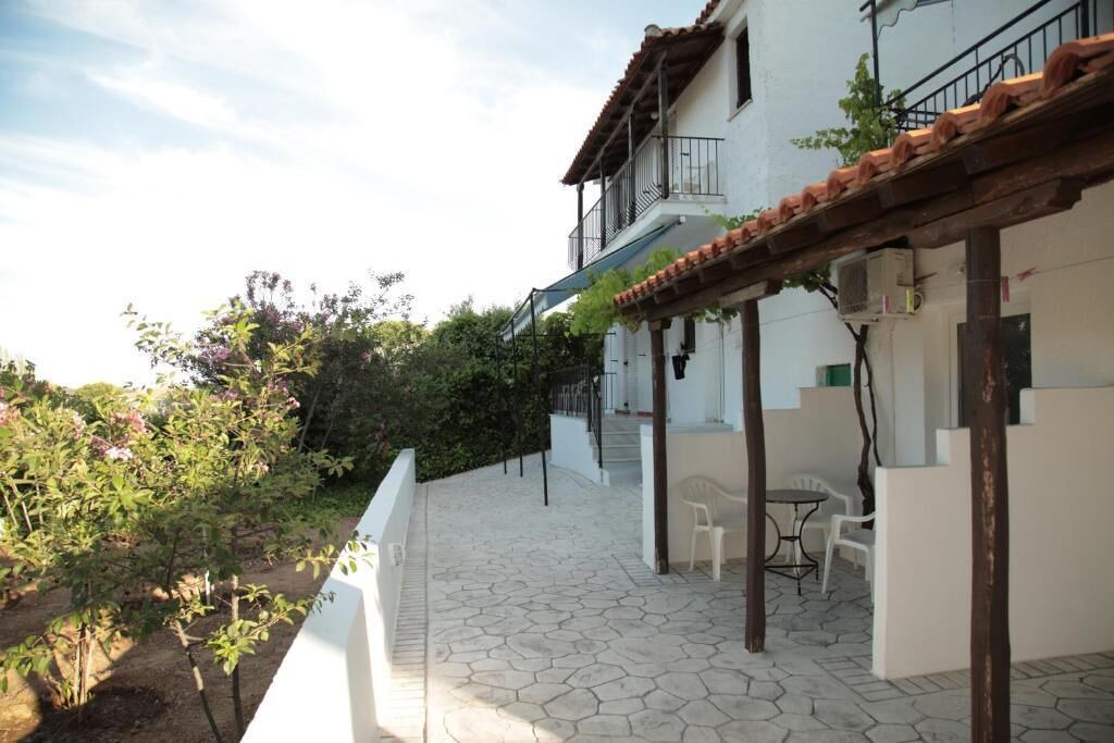 Photo of Outdoor in Troulos