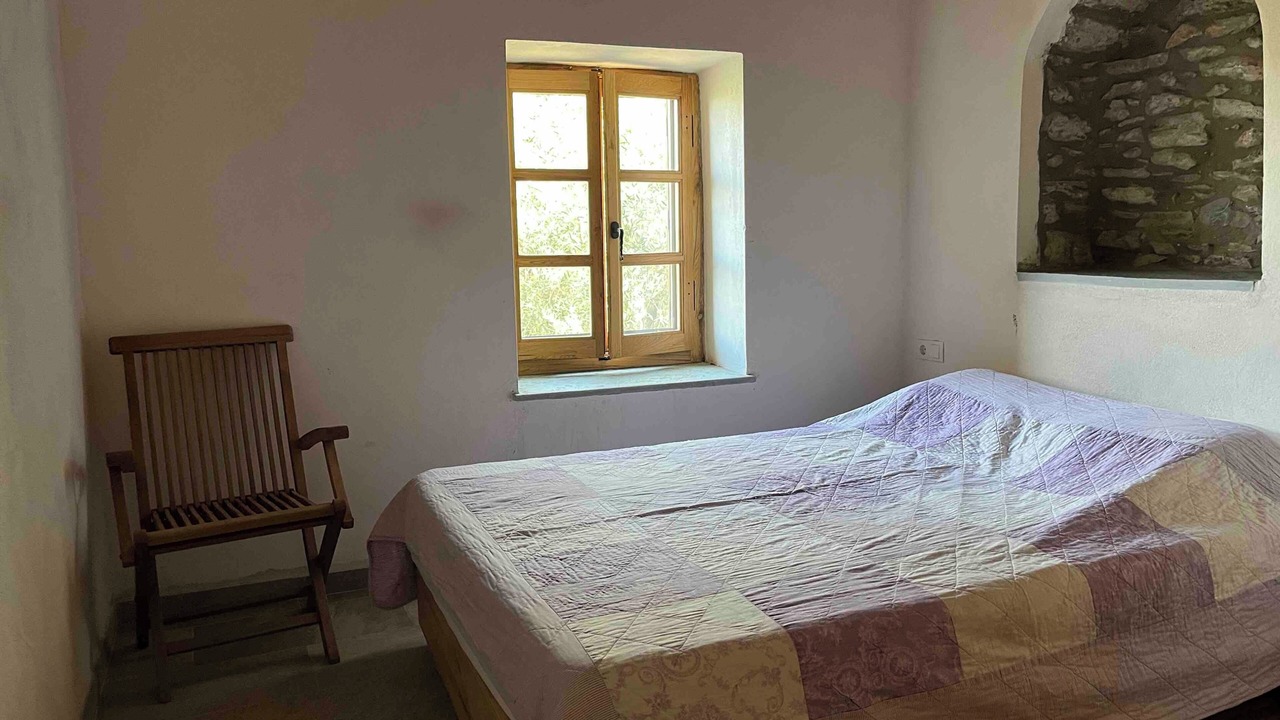 Photo of Bedroom in Kala Nera