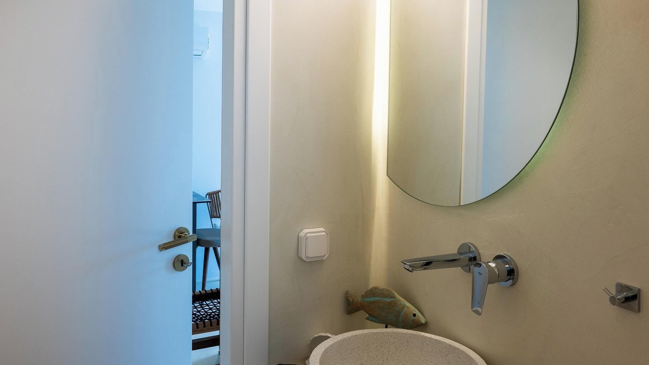 Photo of Bathroom in Elia