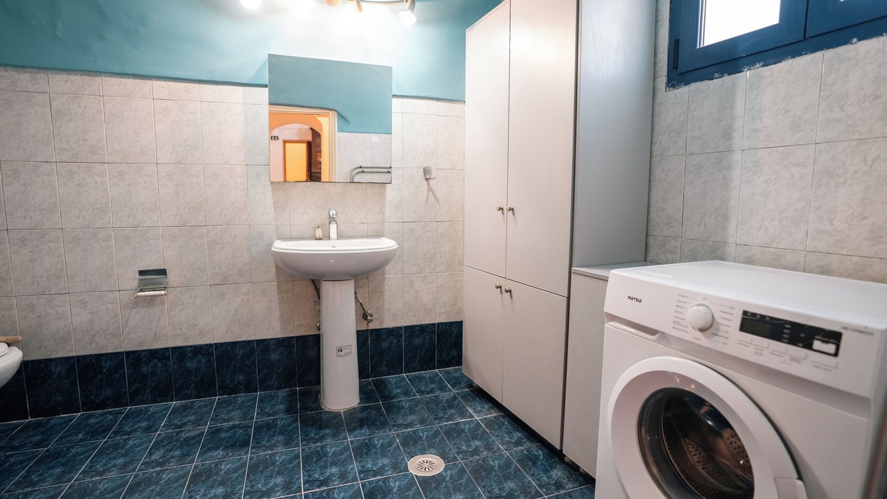 Photo of Bathroom in Exo Gonia