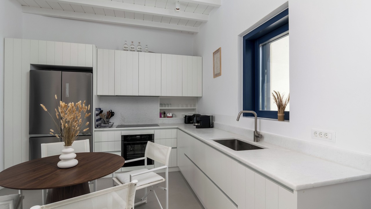 Photo of Kitchen in Milos