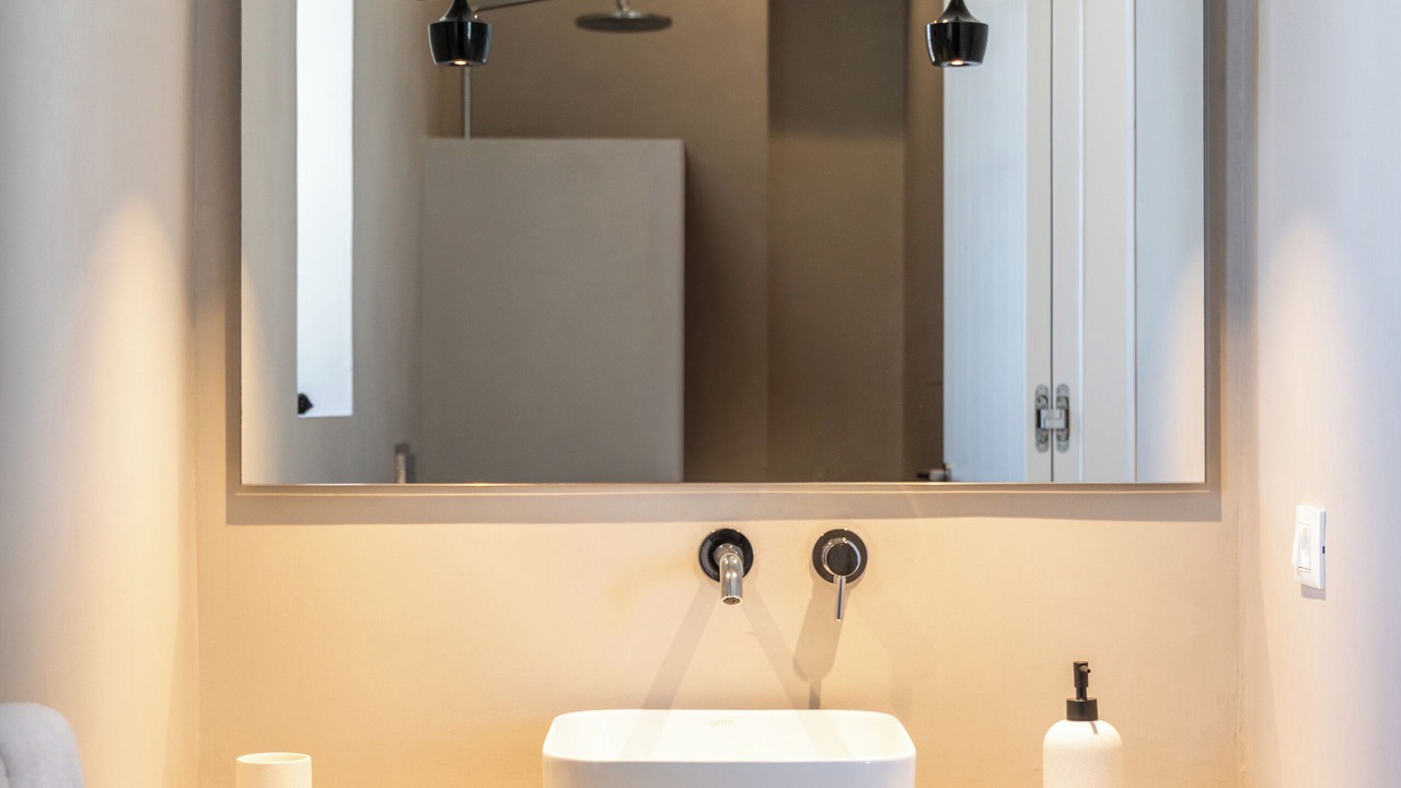 Photo of Bathroom in Milos