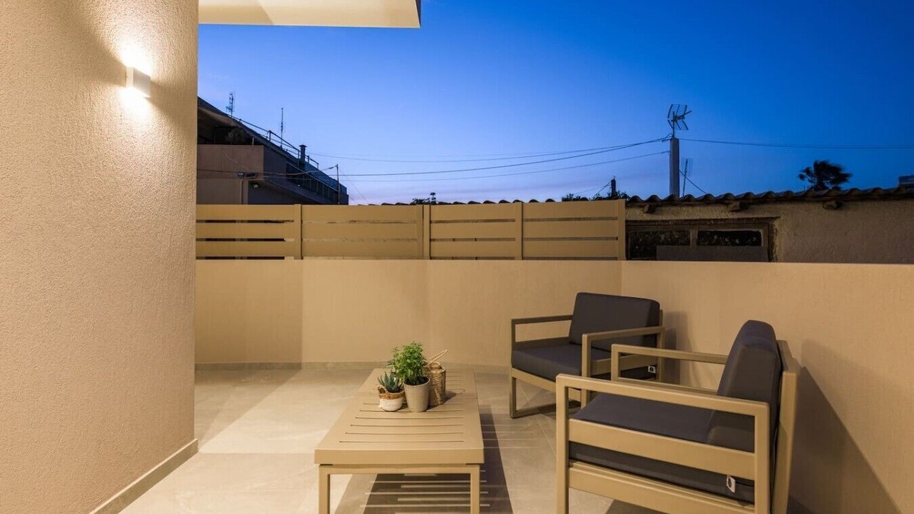 Photo of Patio Balcony in Lambi