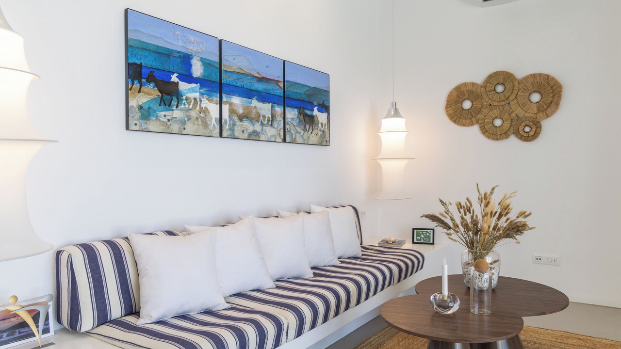 Photo of Livingroom in Milos