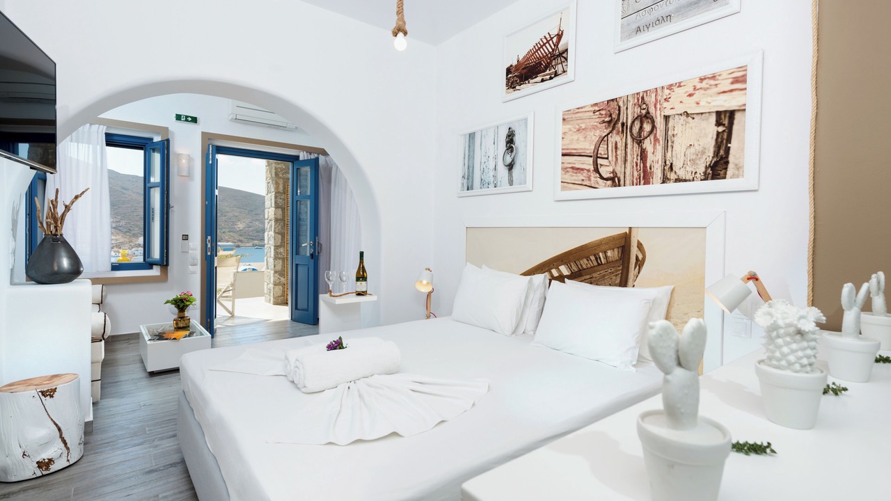 Photo of Bedroom in Katapola