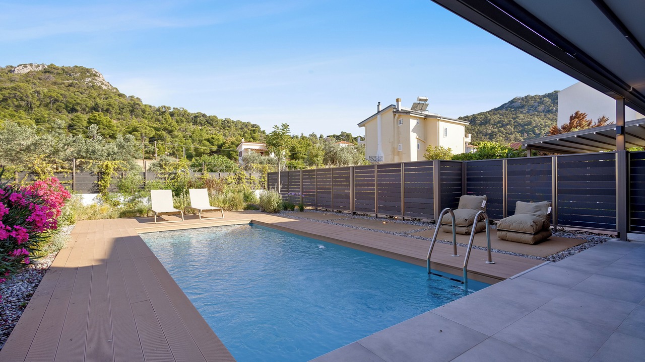Photo of Outdoor in Corinth