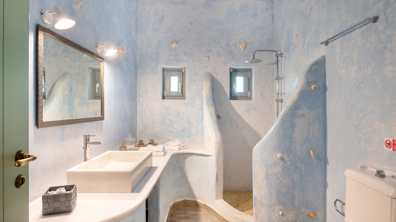 Photo of Bathroom in Megas Gialos
