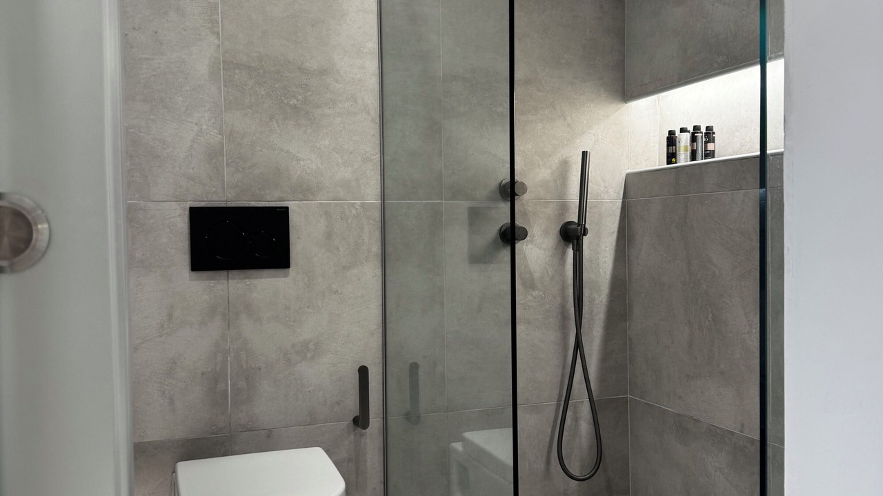 Photo of Bathroom in Kanalia