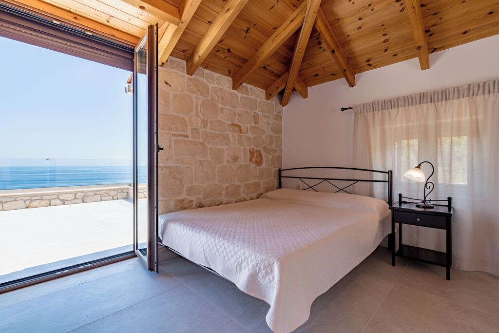 Photo of Bedroom in Skinaria