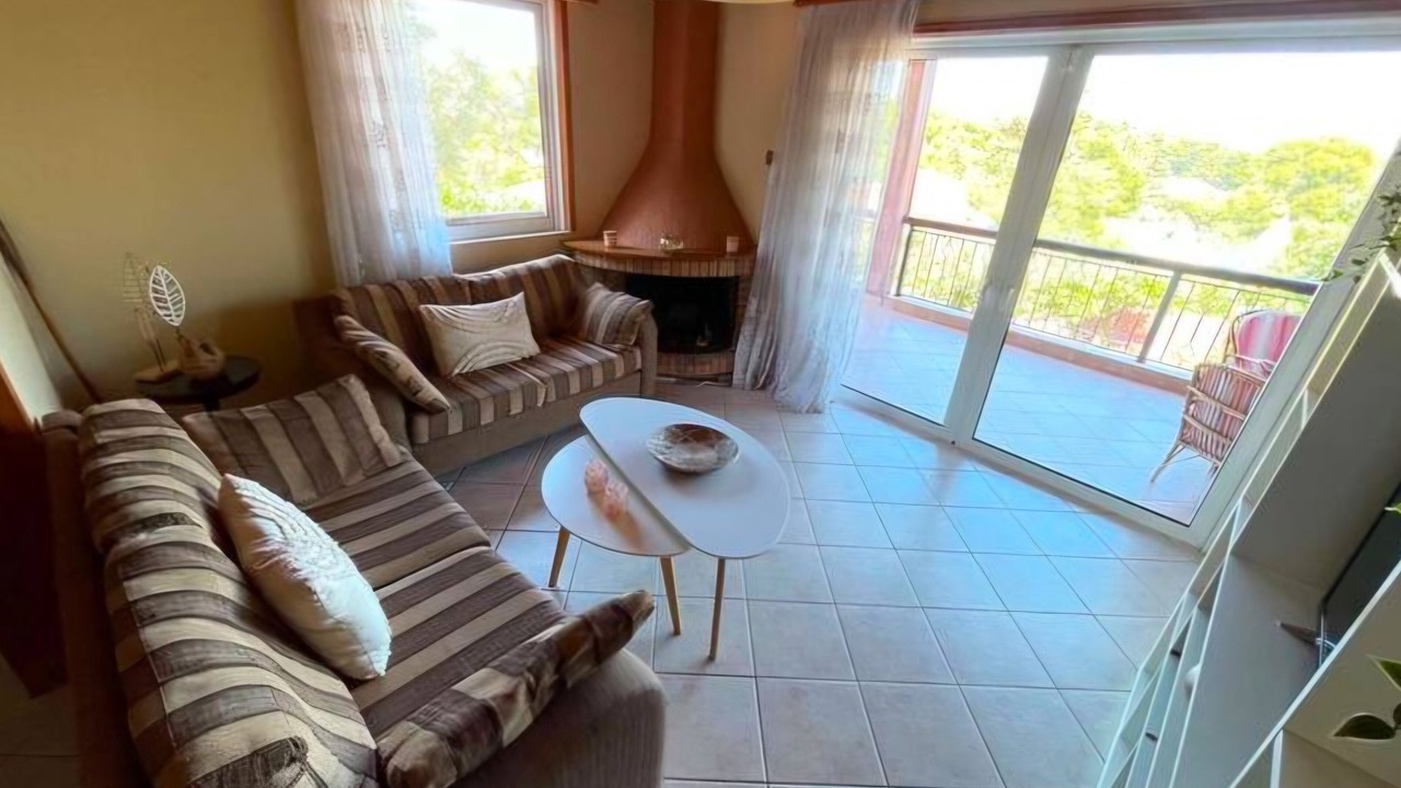 Photo of Livingroom in Markopoulo Mesogaias