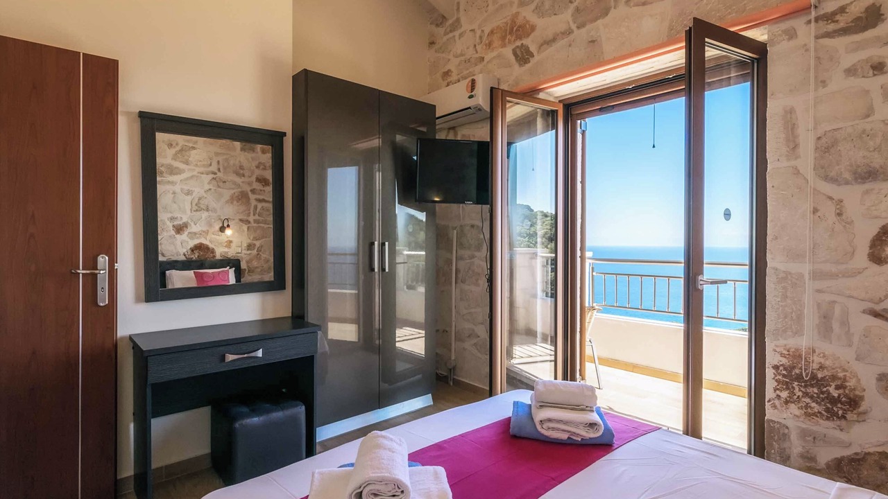 Photo of Bedroom in Skinaria