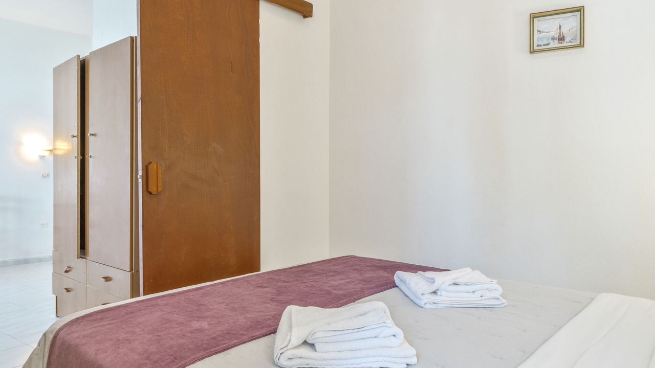 Photo of Bedroom in Amoopi
