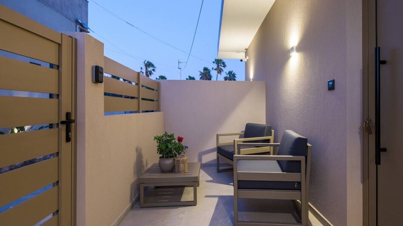 Photo of Patio Balcony in Lambi