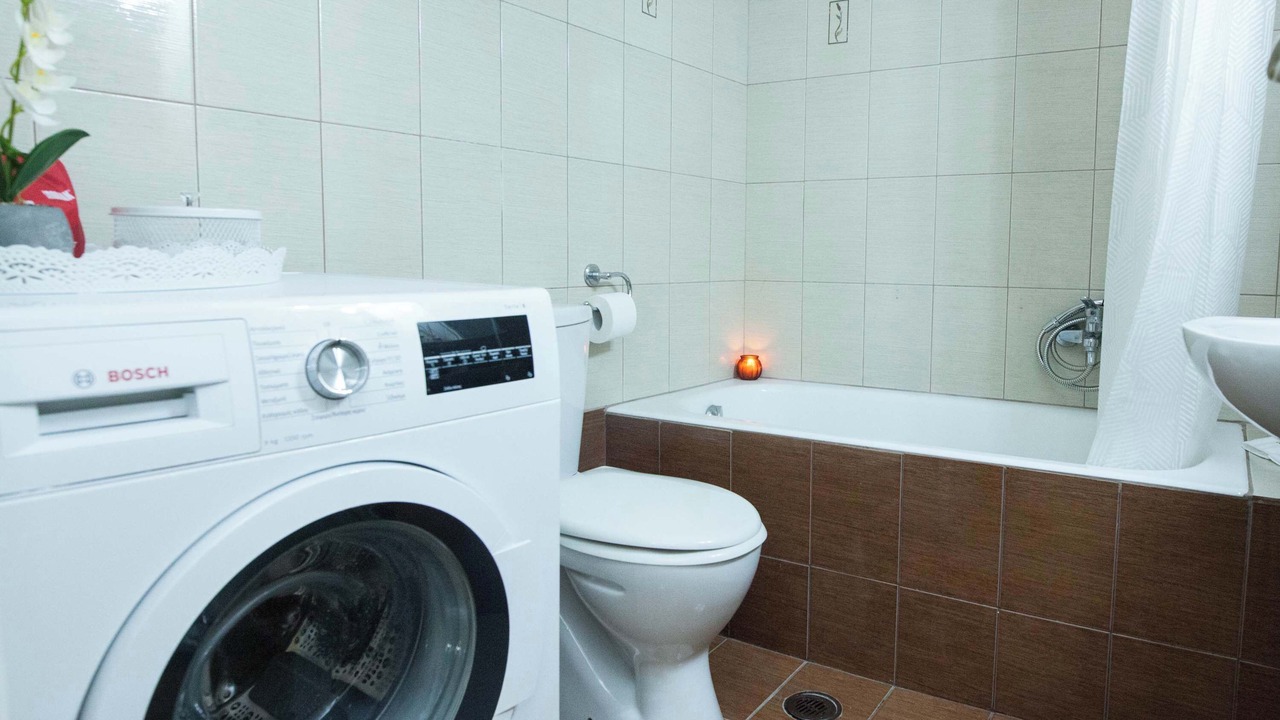 Photo of Bathroom in Keratsini-Drapetsona