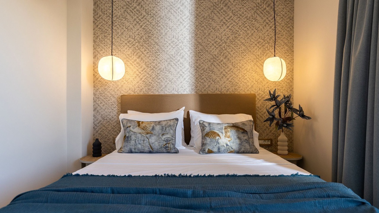 Photo of Bedroom in Neromilos