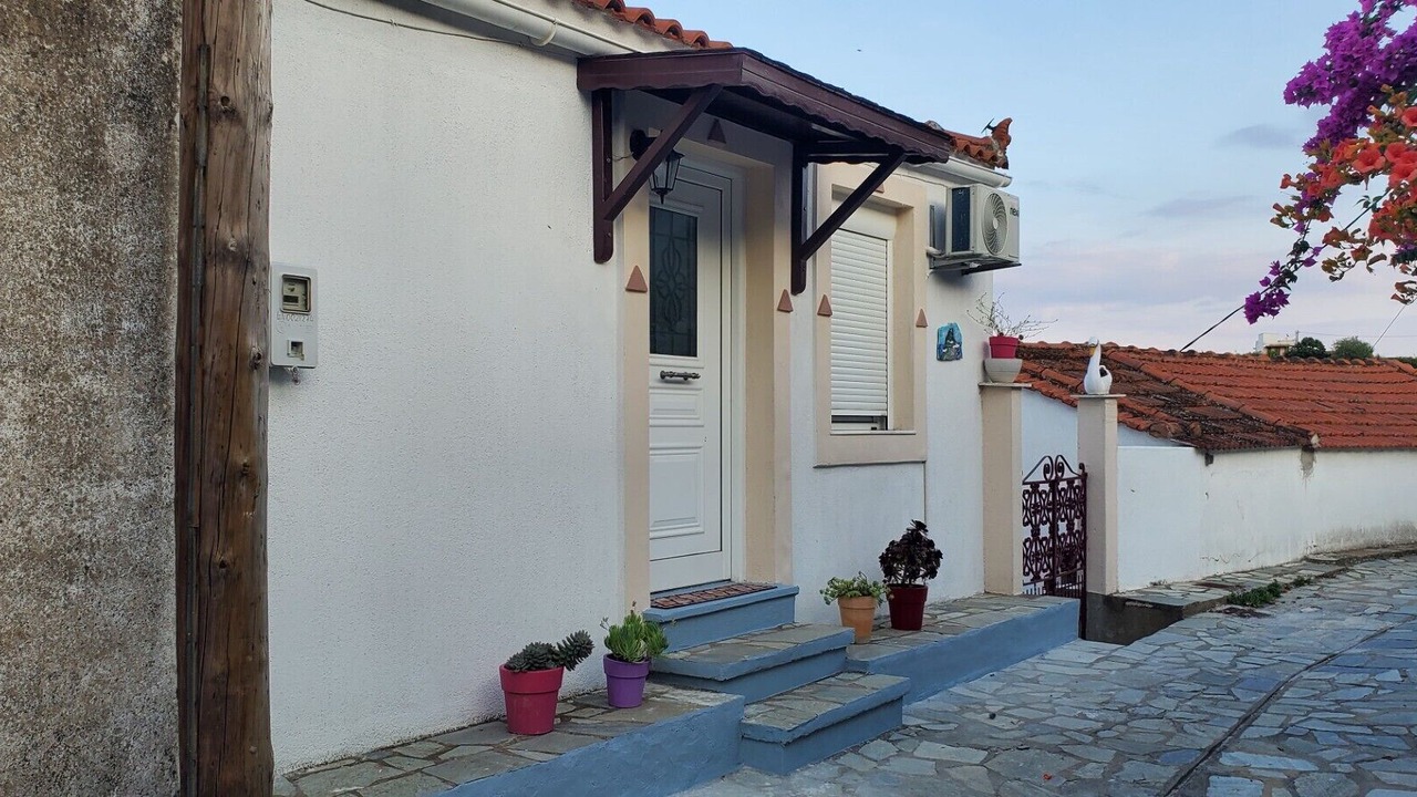 Photo of Outdoor in Glossa