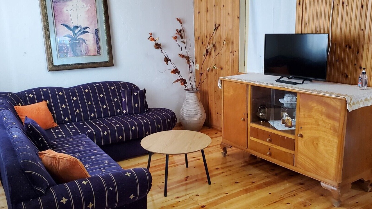 Photo of Livingroom in Glossa