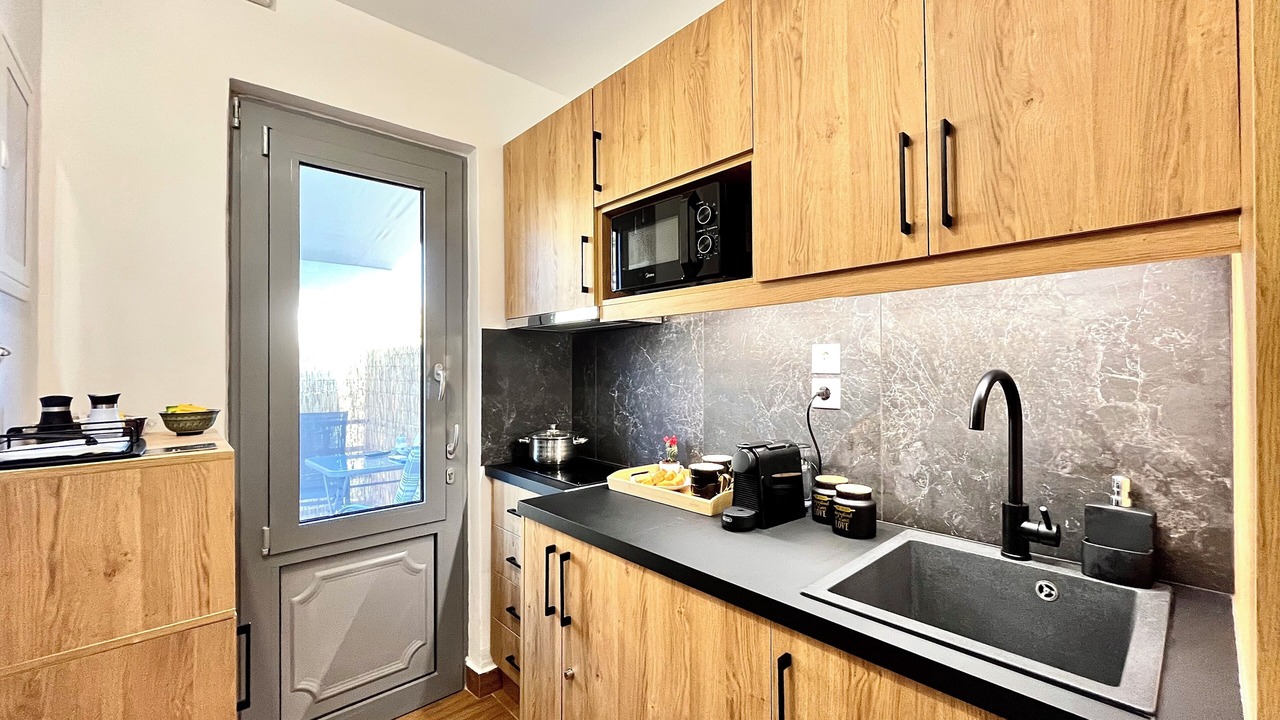 Photo of Kitchen in Poros