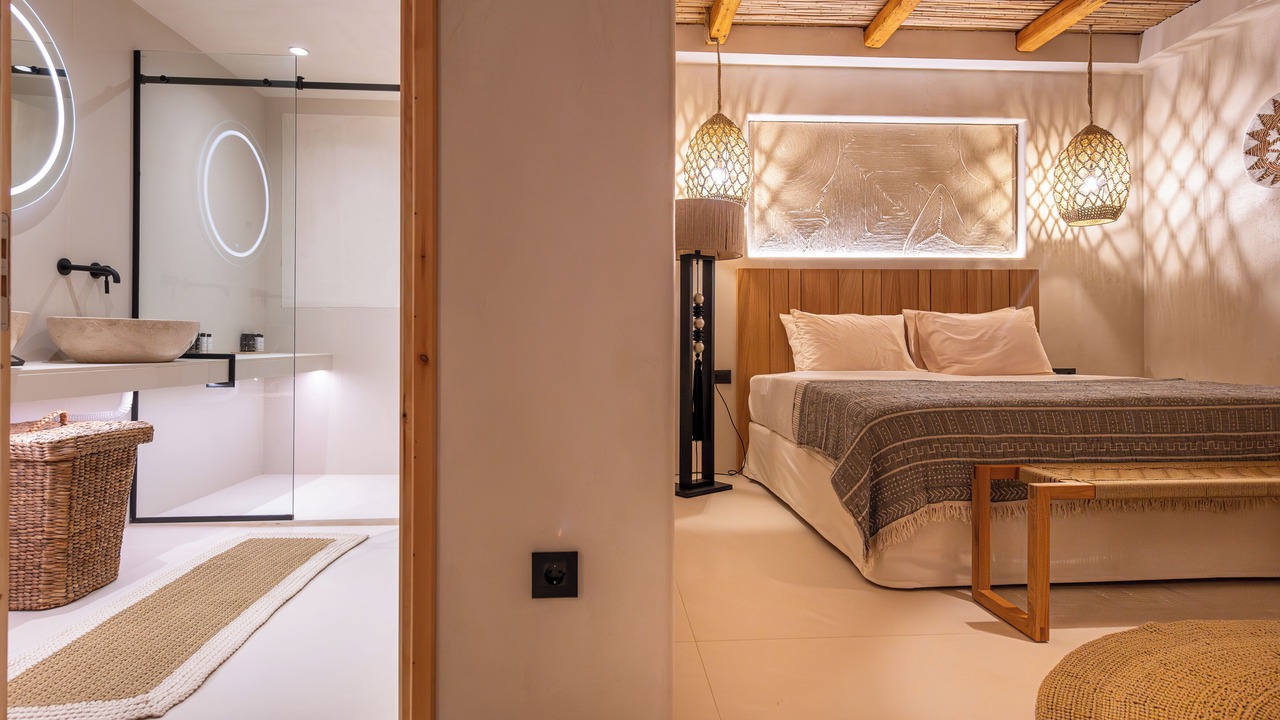 Photo of Bedroom in Kea