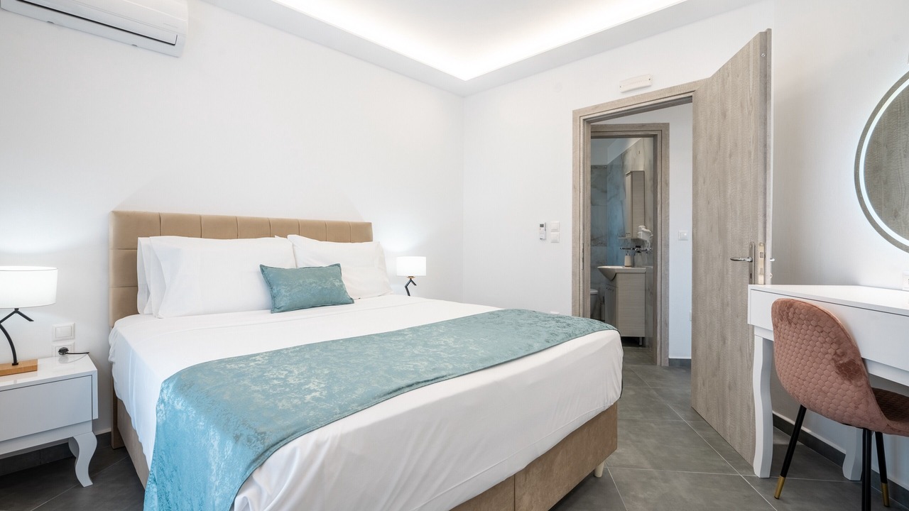 Photo of Bedroom in Petaloudes
