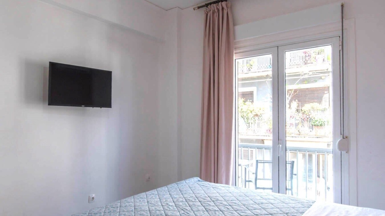 Photo of Bedroom in Omonia