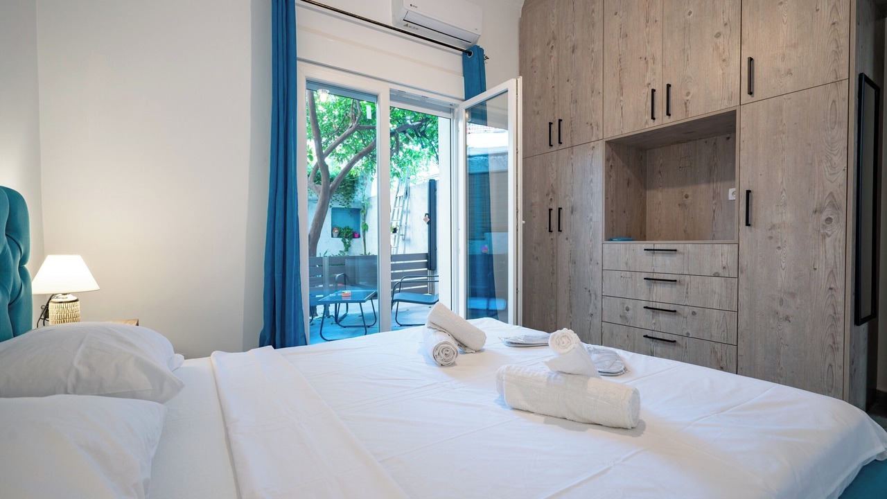Photo of Bedroom in Kallithea