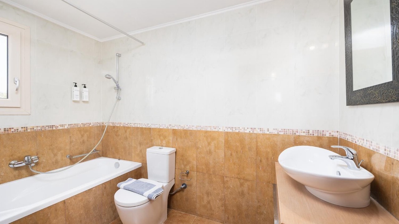 Photo of Bathroom in Kavallos