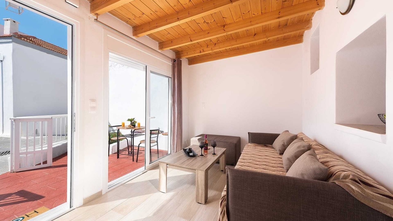 Photo of Livingroom in Theologos