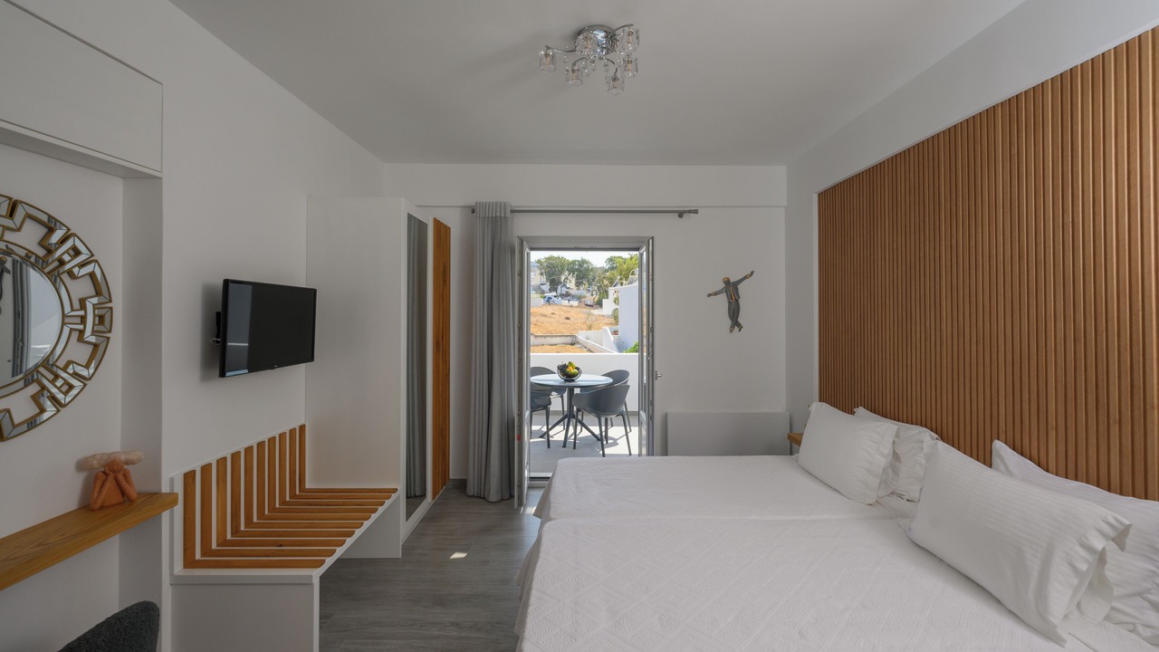 Photo of Bedroom in Messaria