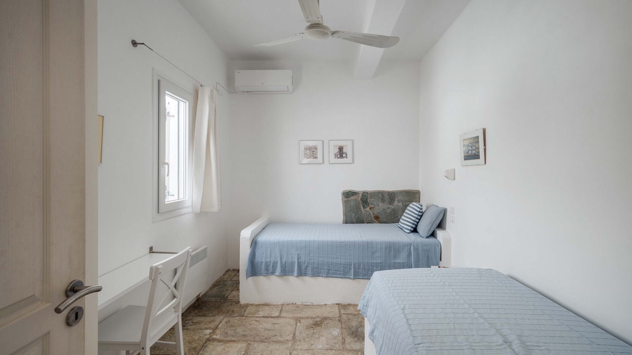 Photo of Bedroom in Serifos
