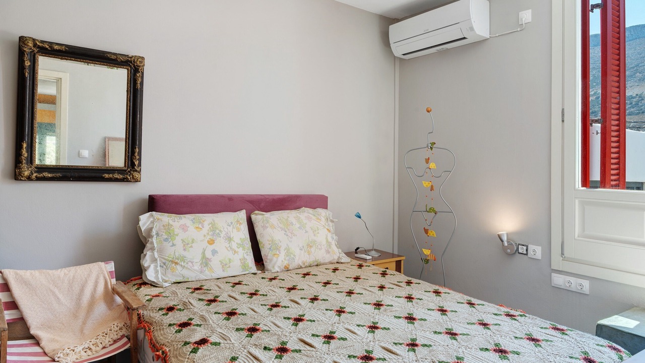 Photo of Bedroom in Aegiali