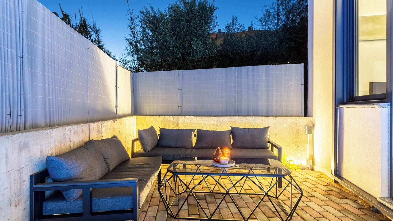 Photo of Patio Balcony in Anatolikos Sinikismos