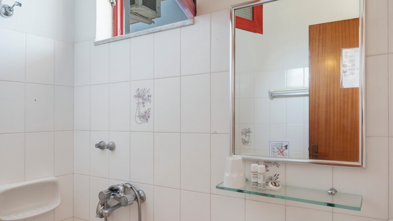 Photo of Bathroom in Tingaki