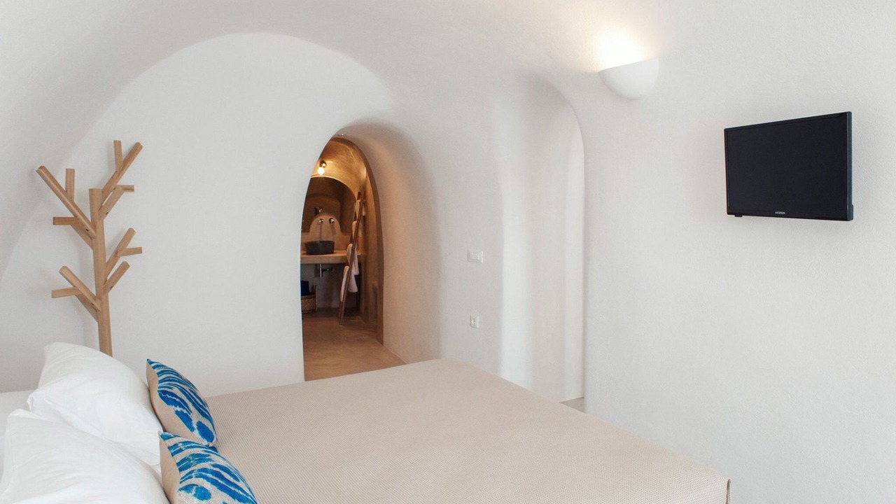 Photo of Others in Oia