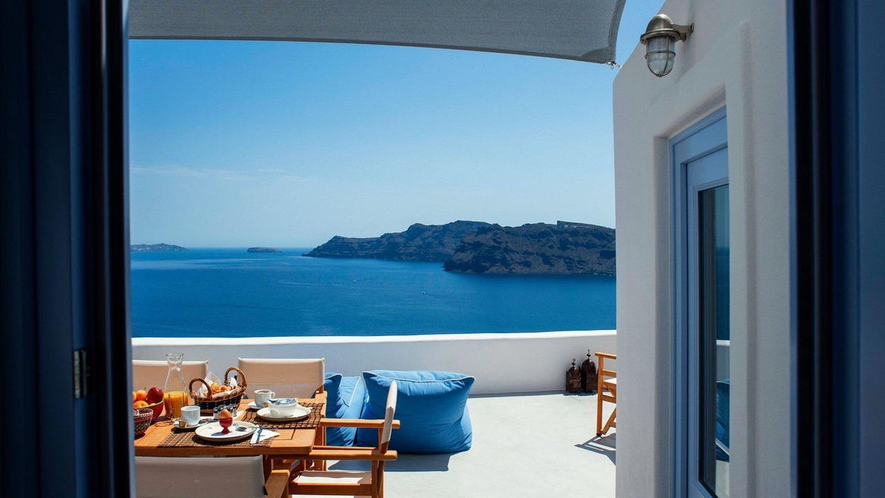 Photo of Others in Oia