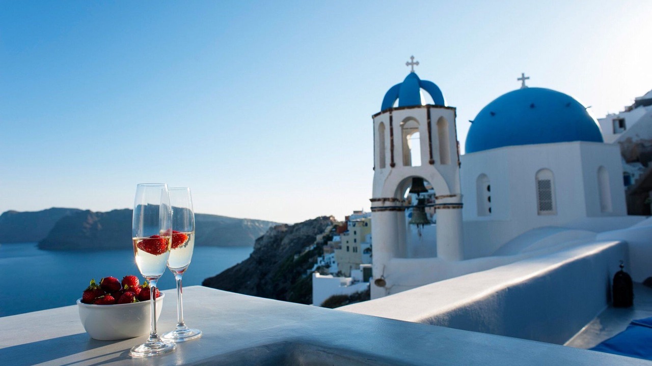 Photo of Others in Oia