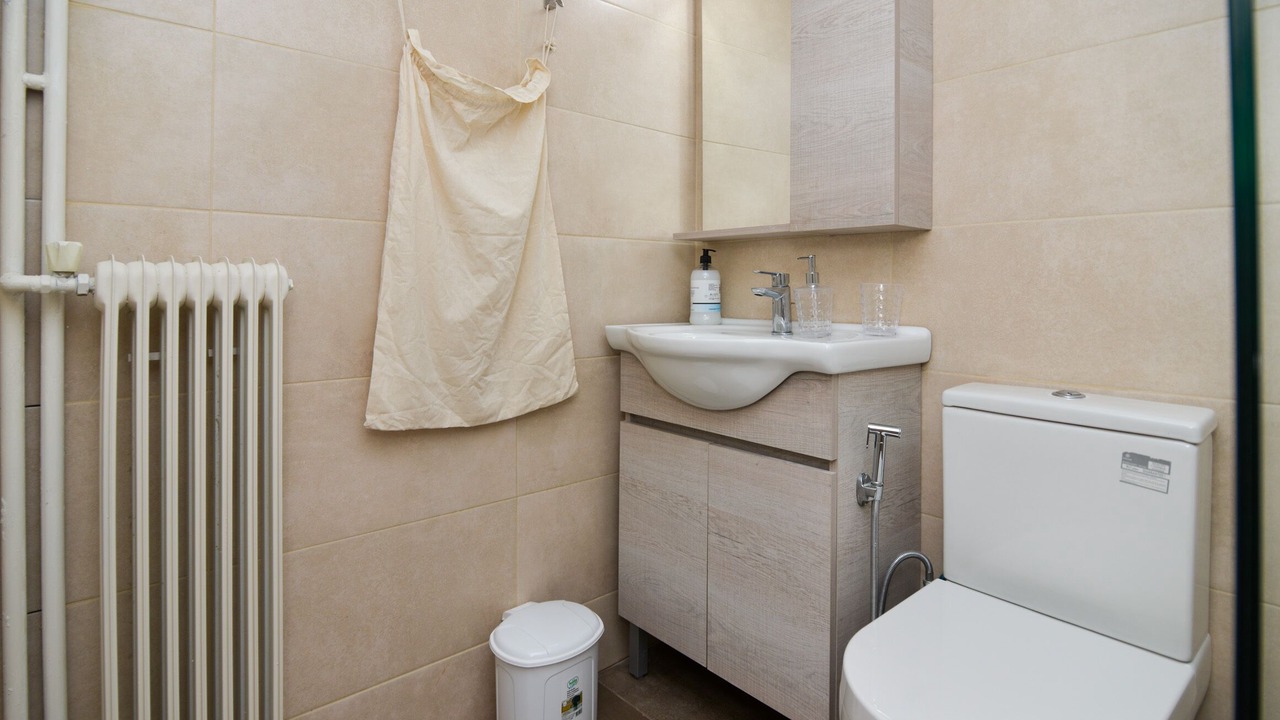Photo of Bathroom in Neos Kosmos